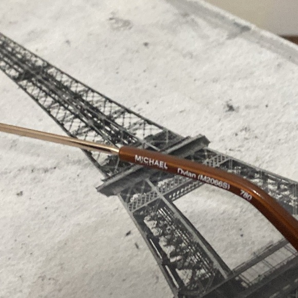 Michael Kors Aviator Sunglasses - Picture 4 of 4